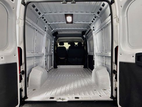 Used 2023 RAM ProMaster 1500 FWD image 30