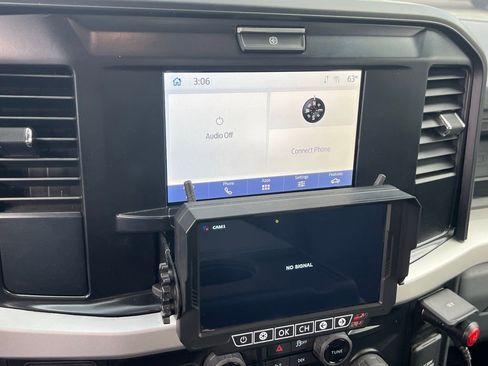 Used 2025 Ford F450 XL w/ XL Chrome Package image 33