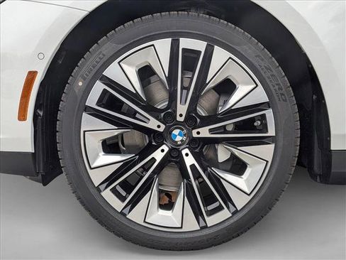 New 2026 BMW 530i xDrive image 10