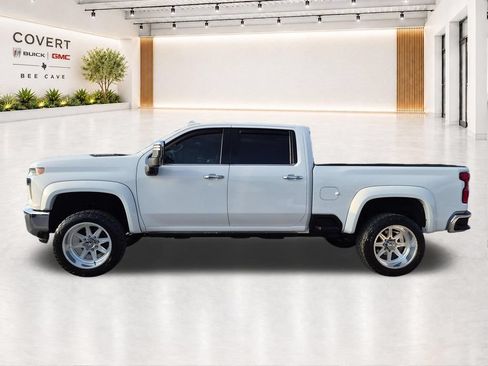 Used 2020 Chevrolet Silverado 2500 LTZ w/ LTZ Plus Package AWD/4WD image 7