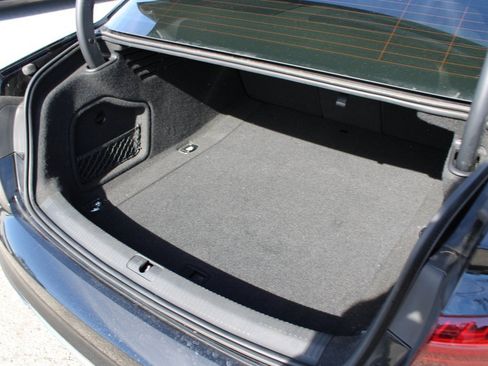 Used 2021 Audi A4 2.0T Premium w/ Convenience Package image 32