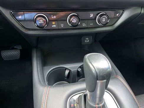 Certified 2024 Honda HR-V Sport image 18