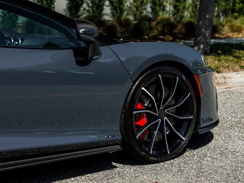 New 2025 McLaren GTS RWD image 15