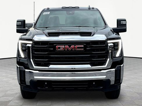 New 2026 GMC Sierra 2500 Pro w/ Convenience Package AWD/4WD image 2