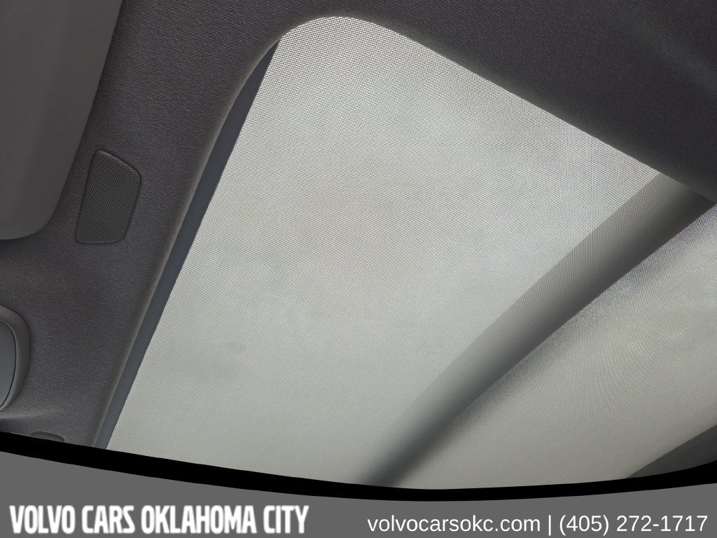 Used 2026 Volvo XC40 B5 Core w/ Protection Package Premier AWD/4WD image 24
