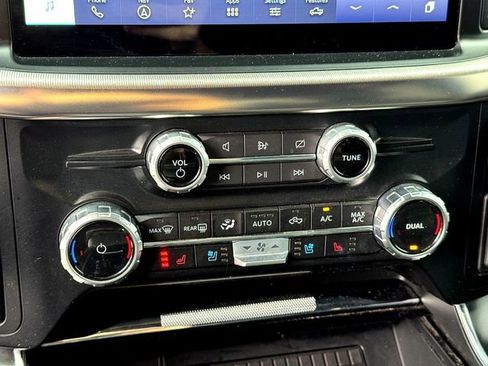 Used 2023 Ford F150 Raptor image 19