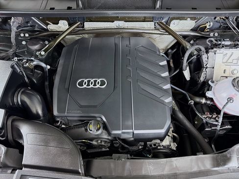 Certified 2023 Audi Q5 2.0T Premium Plus w/ Premium Plus Package AWD/4WD image 32