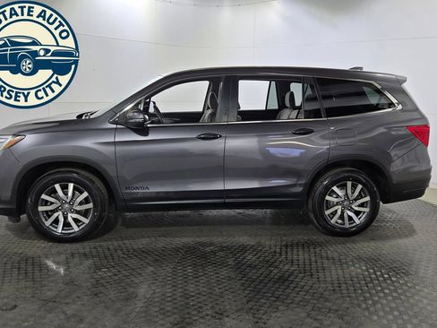 Used 2019 Honda Pilot EX image 4