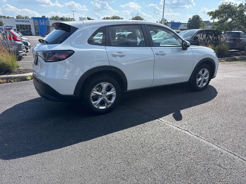 Used 2023 Honda HR-V LX image 27