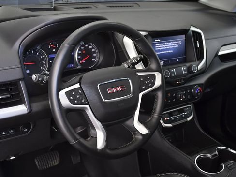 Used 2023 GMC Terrain SLT w/ Tech Package FWD image 20