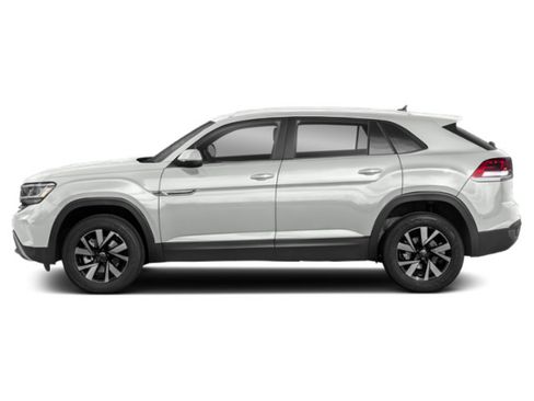 Used 2021 Volkswagen Atlas Cross Sport SE w/ Panoramic Sunroof Package FWD image 5