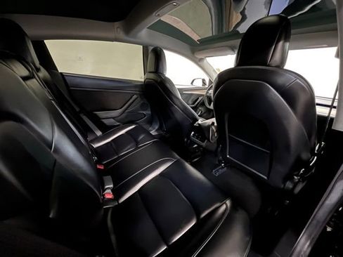 Used 2022 Tesla Model 3 Long Range image 12