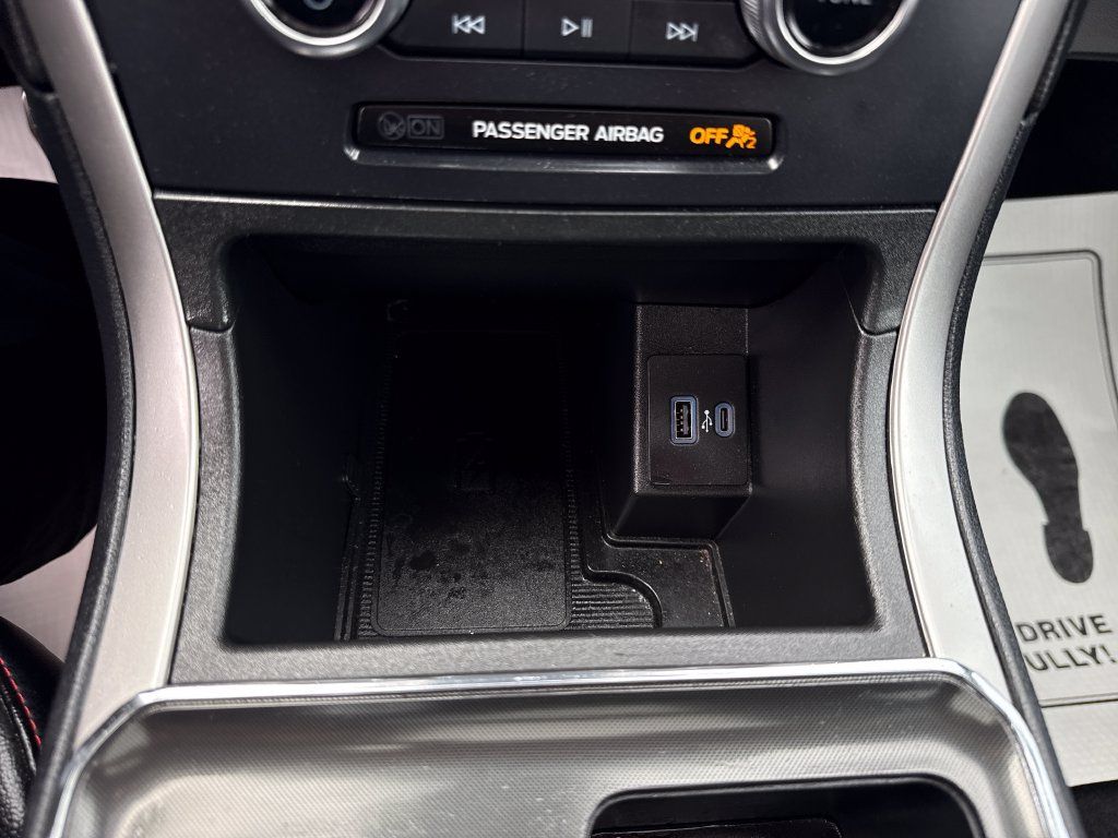 Used 2024 Ford Edge ST-Line AWD/4WD image 33