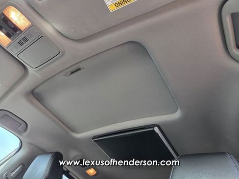 Used 2022 Honda Odyssey EX-L image 11