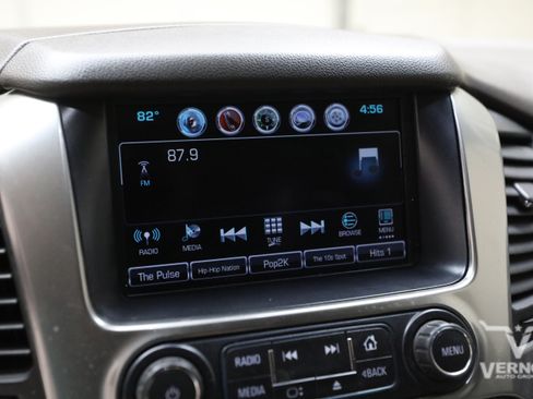 Used 2019 Chevrolet Suburban LT AWD/4WD image 31