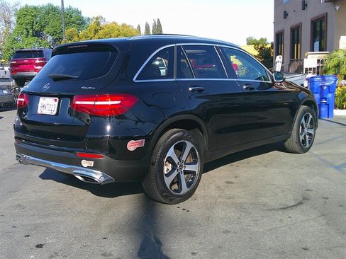 Used 2019 Mercedes-Benz GLC 350e 4MATIC image 6