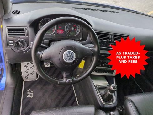 Used 2004 Volkswagen R32 image 16