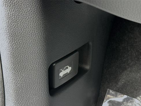 New 2026 Honda CR-V LX image 10