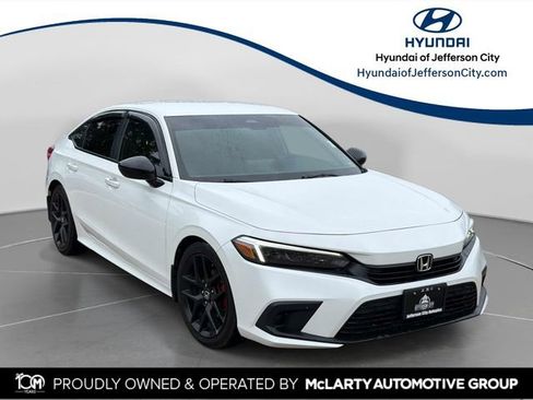 Used 2023 Honda Civic Sport image 1