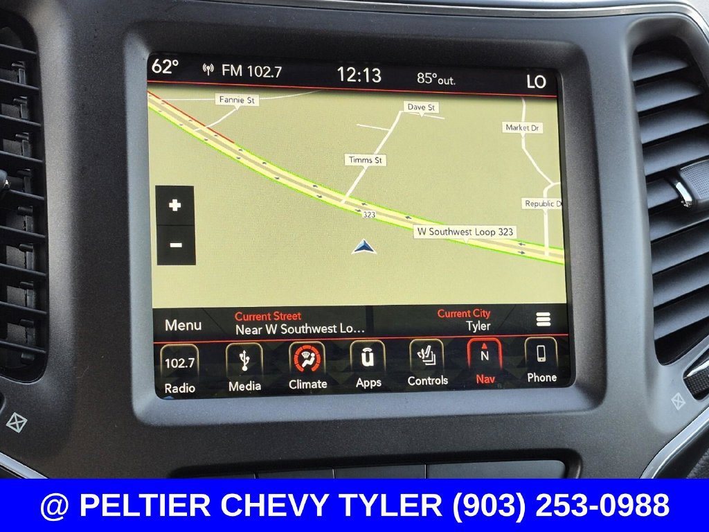 Used 2019 Jeep Cherokee Trailhawk w/ Cold Weather Group AWD/4WD image 24