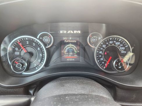 Used 2024 RAM 1500 Tradesman AWD/4WD image 11