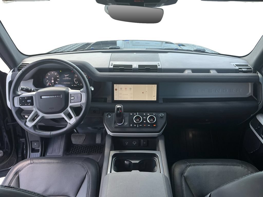 Used 2023 Land Rover Defender 90 X-Dynamic SE AWD/4WD image 17