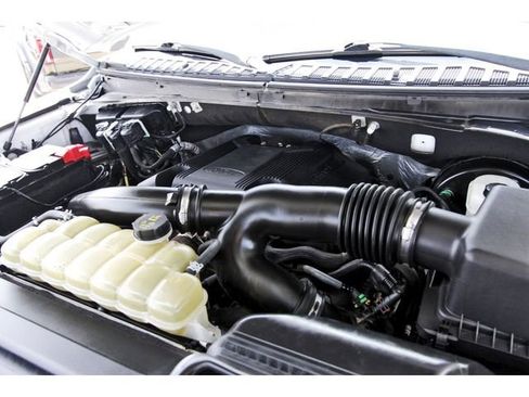 Certified 2020 Ford Expedition Max Limited RWD image 30