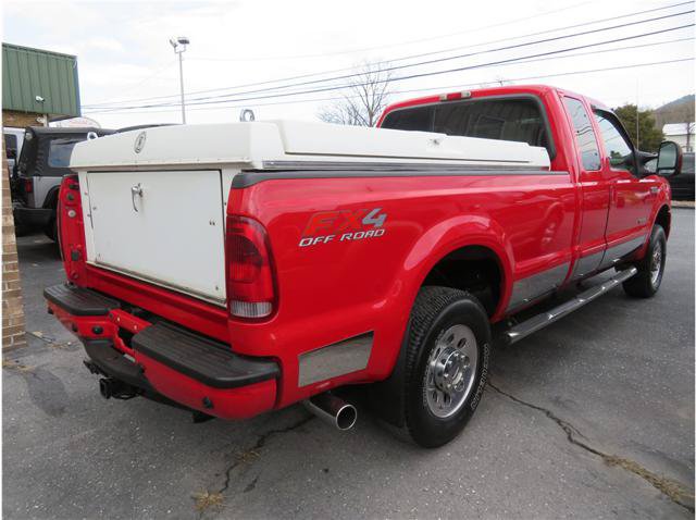 Used 2005 Ford F250 XLT AWD/4WD image 2