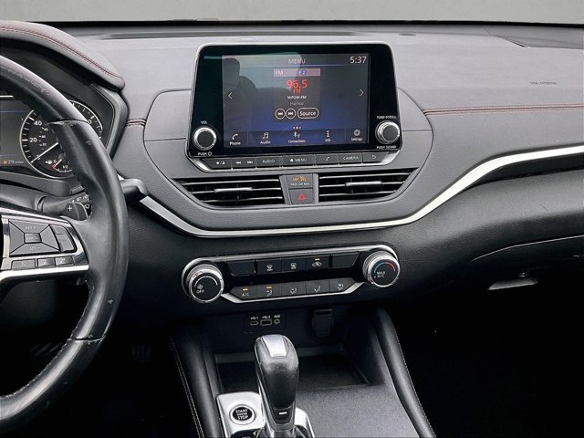 Used 2019 Nissan Altima 2.5 SR FWD image 8