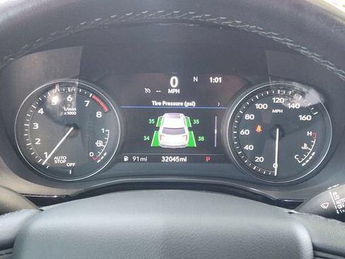 Used 2022 Cadillac XT6 Premium Luxury w/ Technology Package FWD image 16