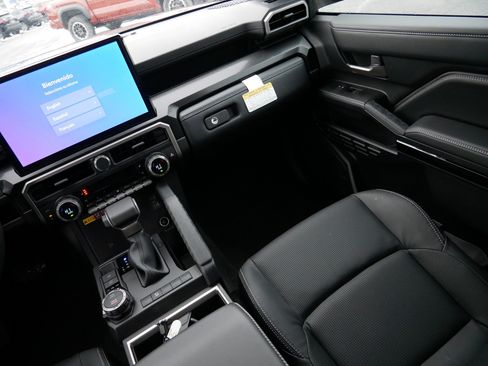 Certified 2025 Toyota 4Runner Limited image 11