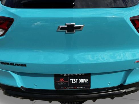 Used 2021 Chevrolet TrailBlazer RS w/ Sun and Liftgate Package image 16