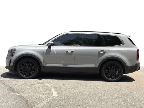 Used 2021 Kia Telluride EX w/ EX Premium Package AWD/4WD image 23