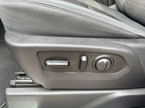 Used 2019 Chevrolet Silverado 1500 LT w/ All-Star Edition image 14