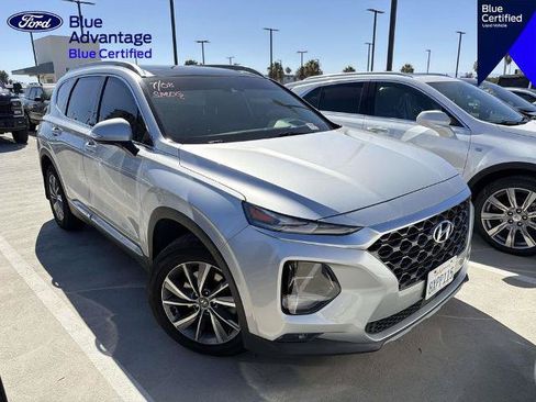 Used 2019 Hyundai Santa Fe FWD image 17