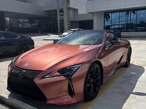 Used 2024 Lexus LC 500 Convertible w/ Touring Package RWD image 5