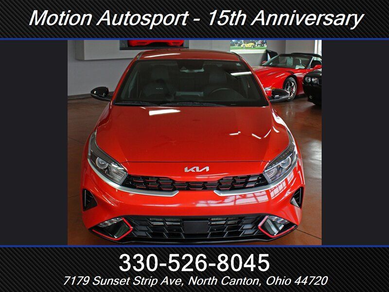 Used 2023 Kia Forte GT-Line w/ GT-Line Technology Package FWD image 4