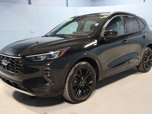 Used 2024 Ford Escape ST-Line Elite image 25