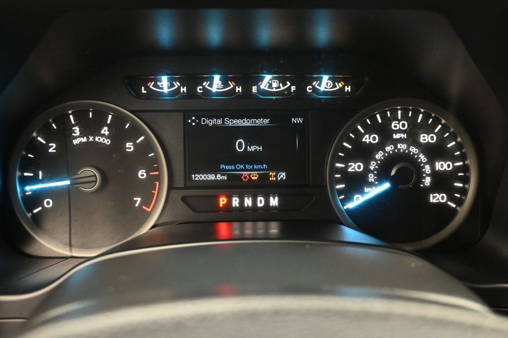 Used 2019 Ford F150 XLT w/ Equipment Group 302A Luxury AWD/4WD image 7
