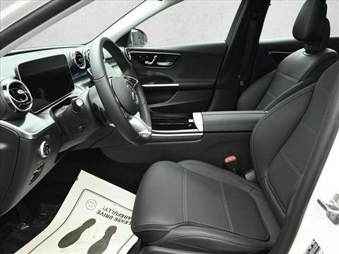 Used 2025 Mercedes-Benz C 300 4MATIC Sedan image 8