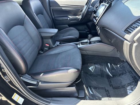 Used 2024 Mitsubishi Outlander Sport ES AWD/4WD image 9