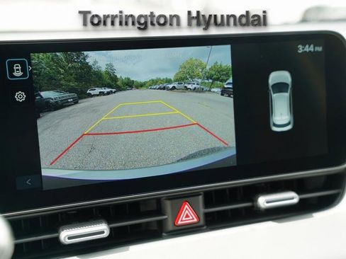 New 2025 Hyundai Ioniq 5 SEL image 18