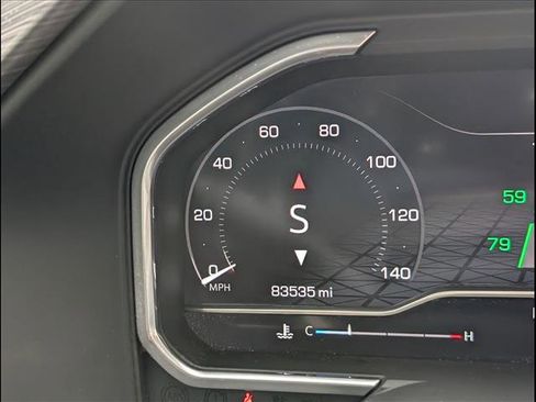 Used 2024 GMC Sierra 2500 Denali Ultimate w/ Max Trailering Package image 9