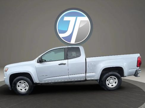 Used 2018 Chevrolet Colorado W/T RWD image 14