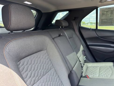 Used 2018 Chevrolet Equinox LT w/ Sun & Infotainment Package FWD image 35