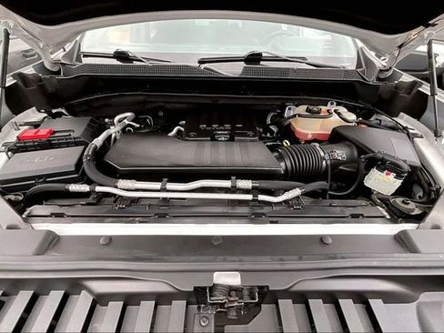 Used 2023 Chevrolet Silverado 1500 LT image 20