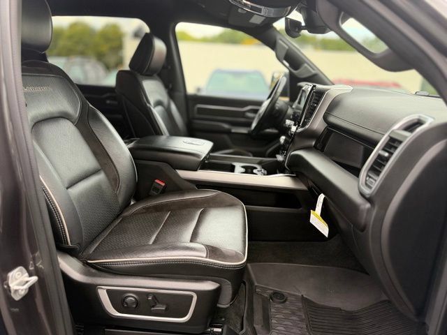 Used 2023 RAM 1500 Laramie AWD/4WD image 26