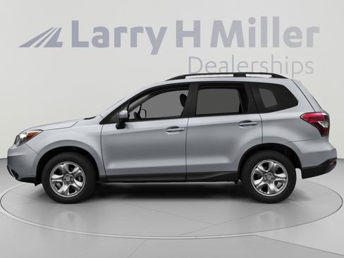Used 2016 Subaru Forester 2.5i Premium w/ Popular Package #1 AWD/4WD image 3