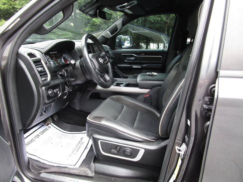 Used 2022 RAM 1500 Laramie w/ Sport Appearance Package AWD/4WD image 16