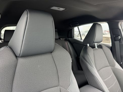 New 2026 Toyota C-HR AWD/4WD image 3